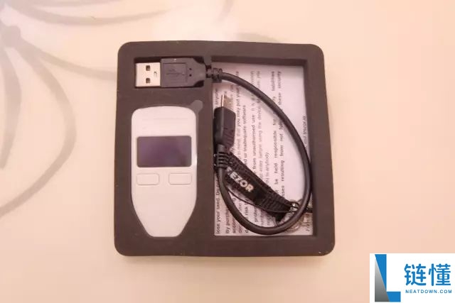 TREZOR硬件钱包开箱评测及使用教程(图文详解)