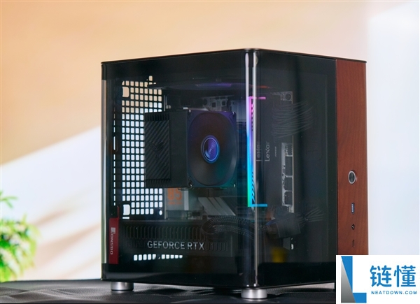 ITX机能小钢炮,七彩虹RTX 5070 Mini OC 12GB图赏
