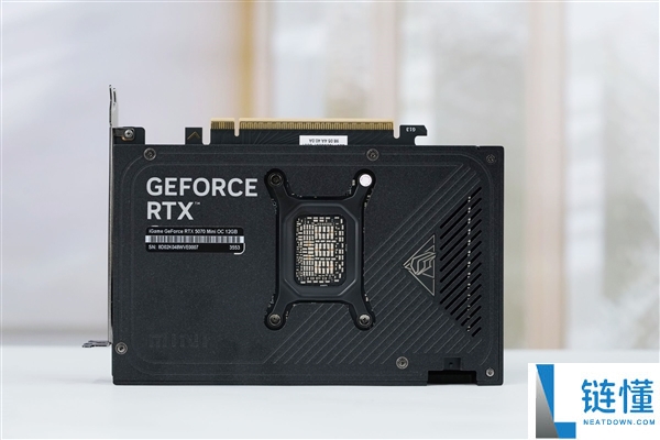 ITX机能小钢炮,七彩虹RTX 5070 Mini OC 12GB图赏