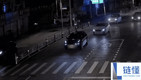 两男人路怒后斗气追逐交叉别车：风险驾驶 双双获刑