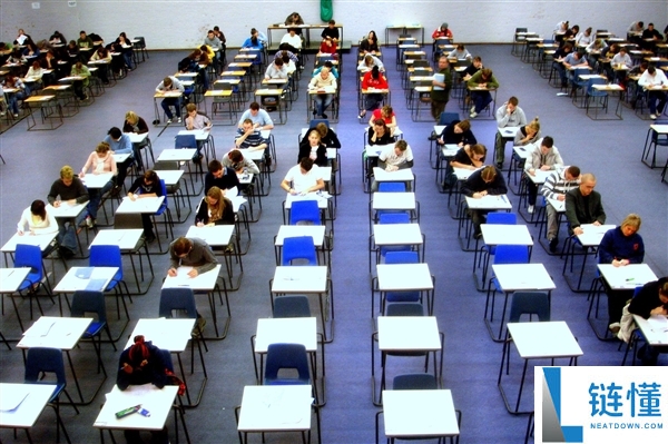 减轻教师担负,教育部：推动AI在平常测验命题、阅卷等