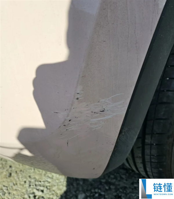 租车行内幕套路遭暴光,三更有人偷偷划车 还车时被车行索赔