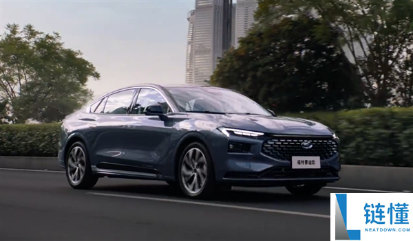 蒙迪欧车机卡顿遭个人赞扬 老车主不满福特回应：不建议强行晋级