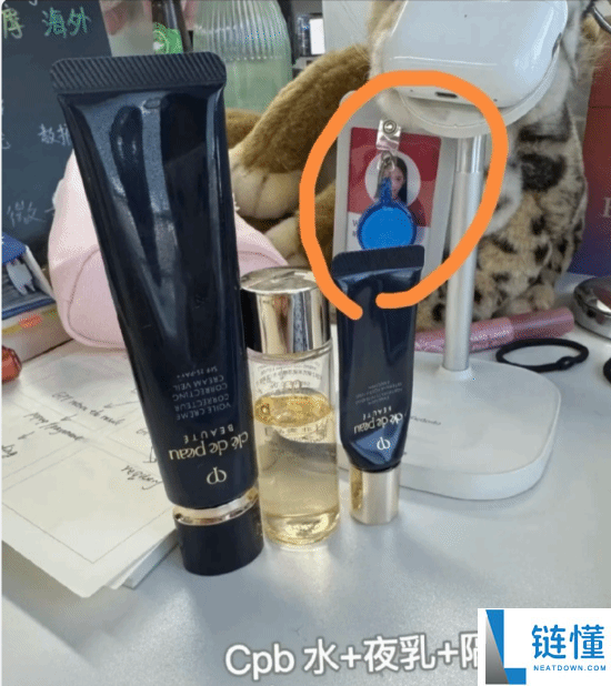 女网红“半藏丛林”转行互联网产物司理：社交账号已停更