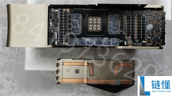 Titan Ada巨卡原型现身：48GB显存、四插槽、900W供电