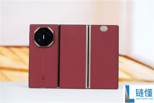 海南自贸港封关 华为Mate XT三折叠优惠到手1.6万 比官轻易宜3千多