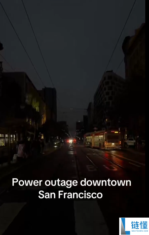 突发,美国旧金山大范围停电：超12万人受影响 交通瘫痪