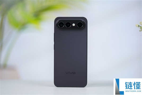 骁龙8 Gen5小钢炮,vivo S50 Pro mini图赏
