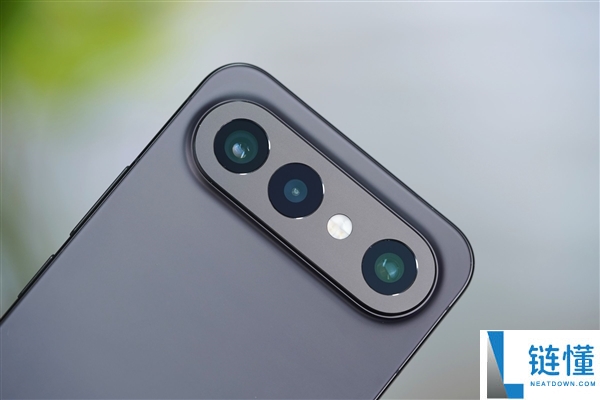 骁龙8 Gen5小钢炮,vivo S50 Pro mini图赏