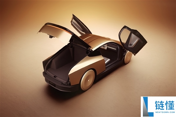 马斯克:不带方向盘的特斯拉CyberCab将于4个月后投产