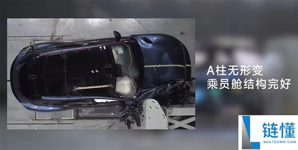 雷军:我认为“丢轮保车”是沃尔沃最早做的 没想到是疾驰