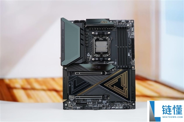 微星最强AM5主板,MEG X870E ACE MAX图赏