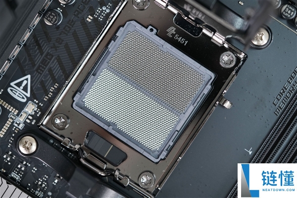 微星最强AM5主板,MEG X870E ACE MAX图赏