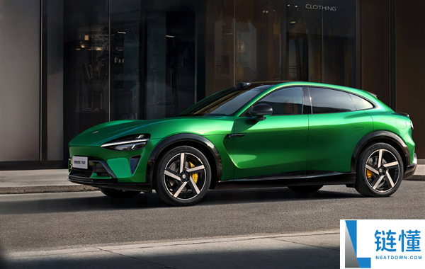 雷军:特斯拉并非不成克服 小米YU7将于Model Y一较高低