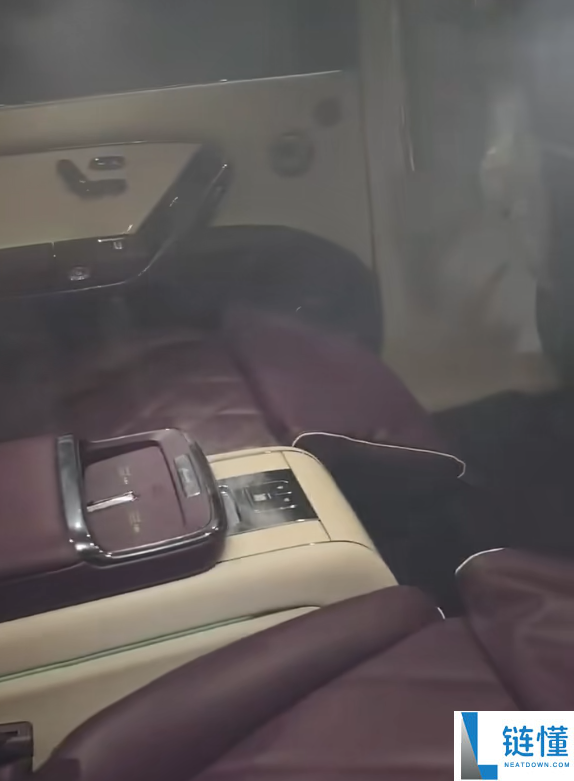 网传尊界S800自燃起火 官方回应:系打火机被挤压 非车辆原因