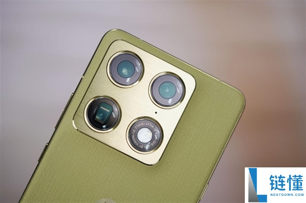 8K轻薄旗舰,联想moto X70 Air Pro图赏