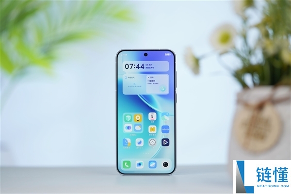 vivo X300好运红新年专属配色开售：全系国补,到手价3899元起