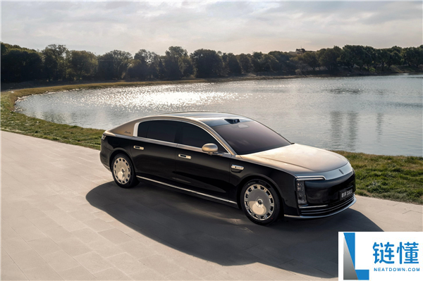 尊界S800废案专利暴光 和现款对照你站哪个