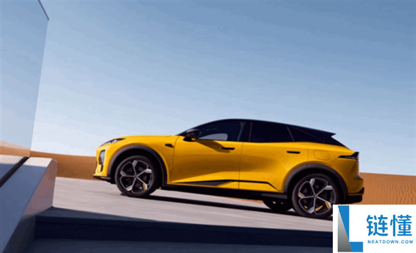 大批量AI通稿碰瓷深蓝S07,CEO姜海荣回应:将果断袭击