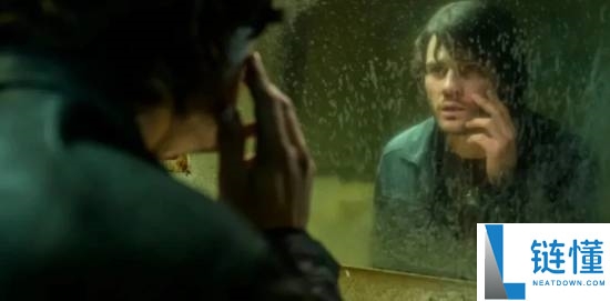 悄悄岭老粉哭晕,《重返悄悄岭》观众吐槽像Cosplay