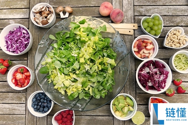 罗永浩地下吐槽西贝低价预制菜引爆舆论,央视发声：预制菜别让口水战袒护真问题