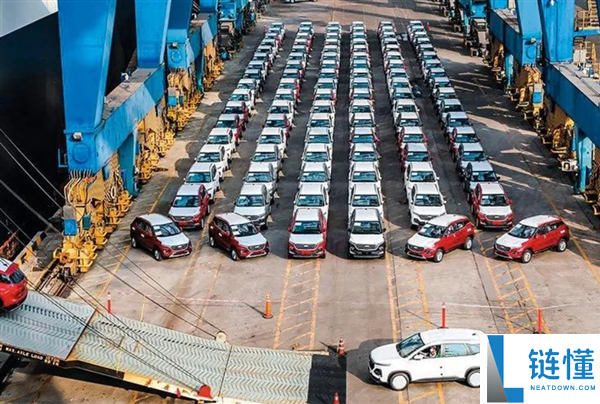 超一半家庭都有汽车,2025年全国灵活车保有量达4.69亿辆