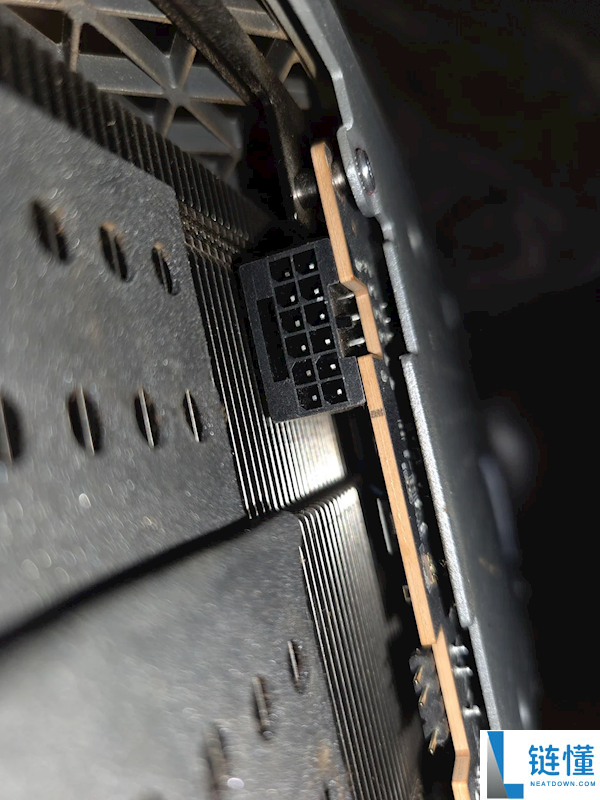 真心没法用,蓝宝石RX 9070 XT 16针供电接口烧了7个