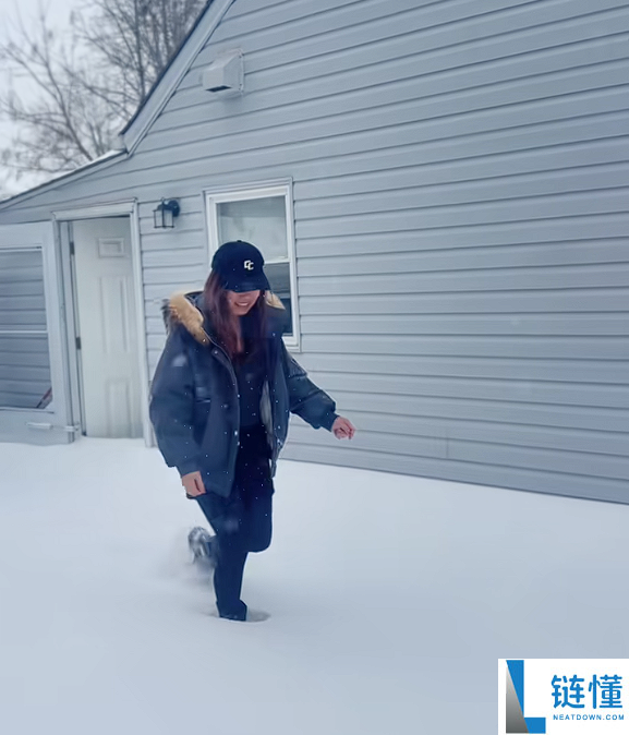 北极涡旋异常割裂极寒席卷美国 留先生称比南极还冷