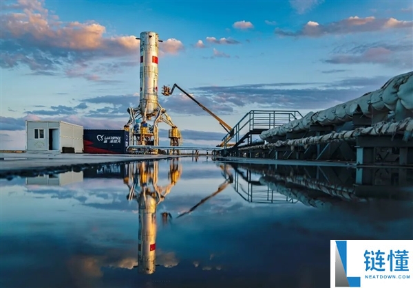 300万 送一个通俗人“上天”