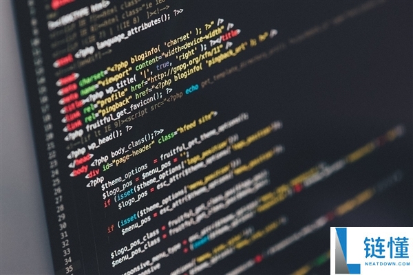 AI许诺内容有误补偿10万 用户获得禁绝确音讯后起诉,法院判了