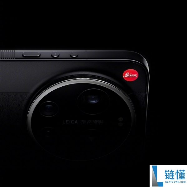 国际著名科技博主评测小米17 Ultra徕卡版：一款更像相机的手机