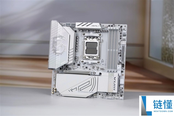 高颜值雪白刀锋,微星MPG B850M EDGE TI MAX WIFI图赏