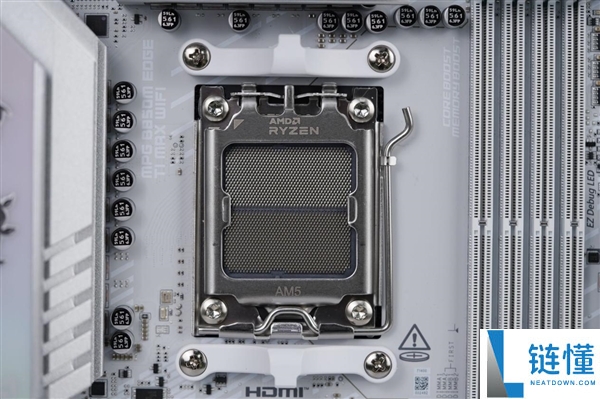 高颜值雪白刀锋,微星MPG B850M EDGE TI MAX WIFI图赏