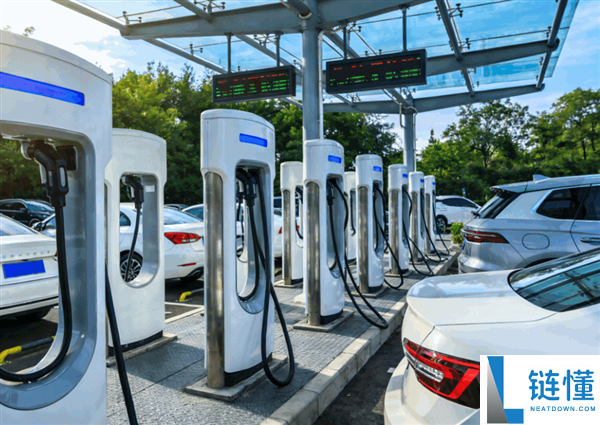 本年春运高速效劳区充电桩够用吗 交通运输部回应