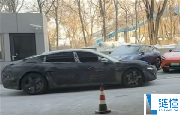 雷军放大招,小米一大波新车来了：六款重磅新品暴光 2026年打击55万辆