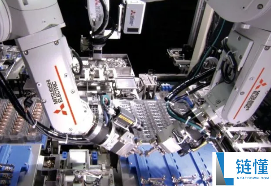 斥资50亿日元,三菱机电进军AI机械人