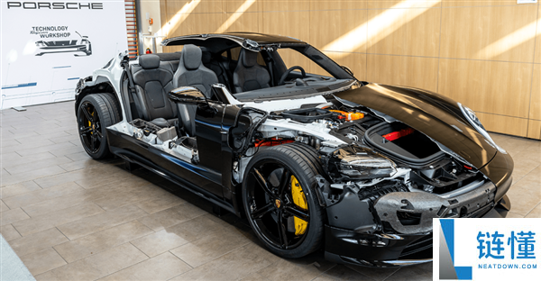 群众为了降本有多拼：撸掉三分之一高管,