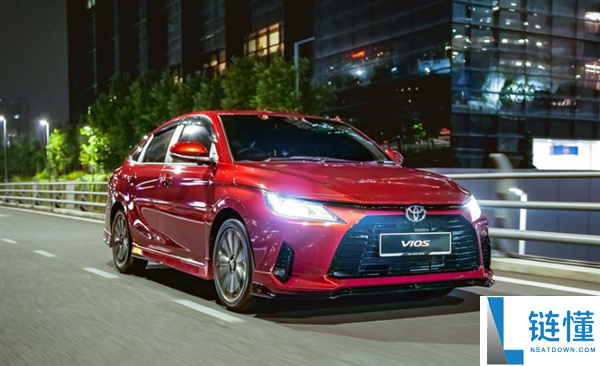 群众为了降本有多拼：撸掉三分之一高管,