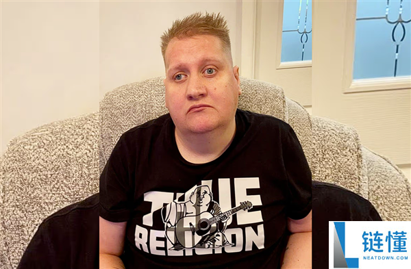 英国一脑瘤患者本应服药6个月 却被毛病医治8年,致双目失明