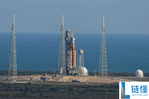 NASA启动载人绕月飞翔前关头测试 时隔54年 人类行将重返月球