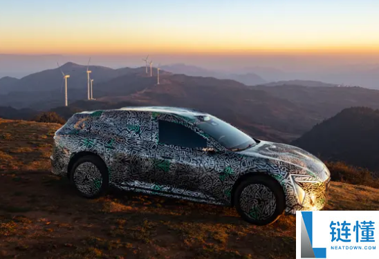 蔚来ET5 T迎来劲敌,阿维塔全新观光车谍照暴光：估计采取贯串式尾灯