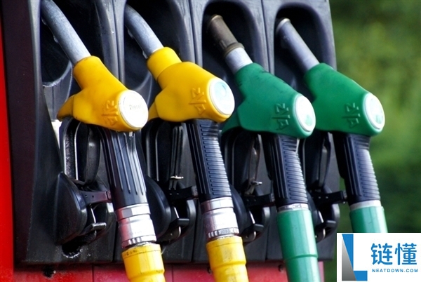 赶忙去加油,油价明晚板上钉钉要大涨 92号汽油或迫近7元