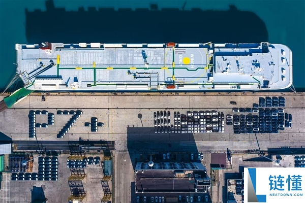 新款小鹏P7+正式开启海外大范围发运：全球18国同步启运