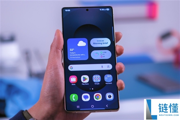 这就是超大杯最终形状,三星S26 Ultra定档本月:安卓机皇回归