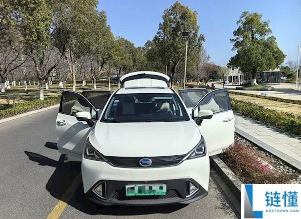 第一代新动力车主：说换电池贵都是扯 有本领把电池开坏试试