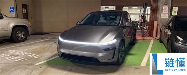 特斯拉用户自述被车救命：心梗突发没法驾驶 FSD主动送到病院