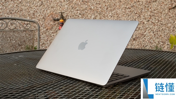 夏普出售液晶面板工场的设计告吹：苹果MacBook/iPad屏幕供给面临中止风险
