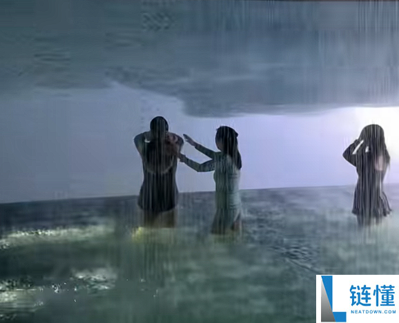 局面堪比渡劫 沈阳呈现“雷电交集狂风雨式泡澡”