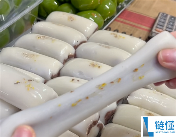 春节这类美食很轻易酿成“舌尖上的杀手”,白叟小孩特别注重