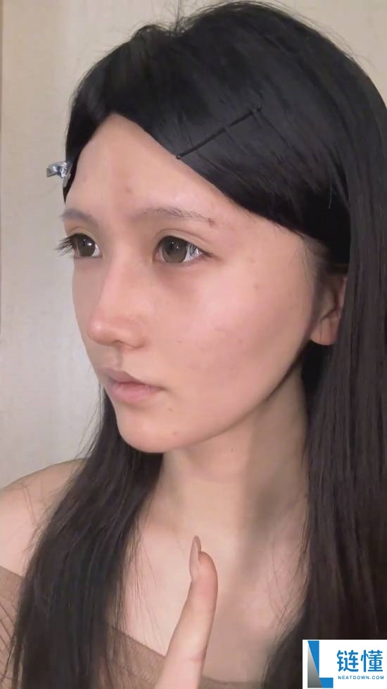 抖音第一蒂法素颜暴光,网友：老天爷赏饭吃